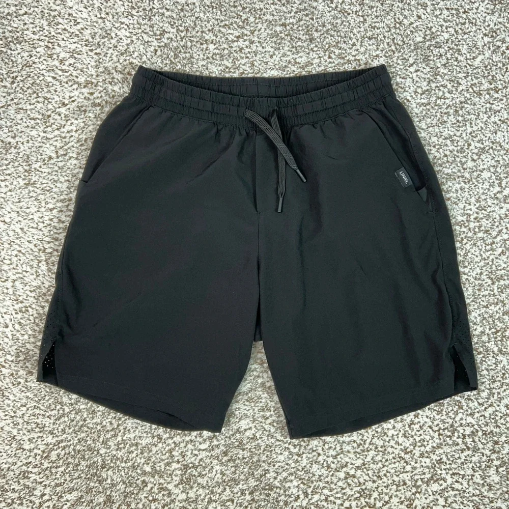 UNRL Shorts Mens Medium Black Athletic Running Workout Zip Pocket Lightweight